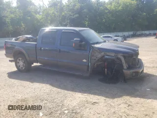 2015 Ford F-250 Lariat with VIN 1FT7W2BT6FED38675, listed as a Copart auction lot 62447735 with 119,441 mi miles and Salvage title. Bid and sale history available at DreamBid. Image 4.