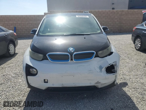 2017 BMW i3 with VIN WBY1Z8C30HV891273, listed as a Copart auction lot 58268495 with 136,735 mi miles and Salvage title. Bid and sale history available at DreamBid. Image 5.