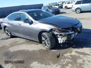 2021 Lexus ES with VIN 58AGZ1B12MU091825, listed as a IAAI auction lot 41616047 with 0 mi miles. Bid and sale history available at carsss.com. Image 1.