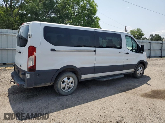 2018 Ford Transit Passenger XL z VIN 1FBZX2YG3JKB06453, wystawiony jako Copart lot #57518745 z przebiegiem 137 724 mil mil oraz Tytuł czysty. Historia ofert i sprzedaży dostępna na DreamBid. Obrazek 3.