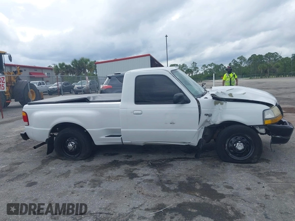 1999 Ford Ranger XL z VIN 1FTYR10V8XPB30426, wystawiony jako IAAI lot #41990831 z przebiegiem 151 866 mil mil oraz . Historia ofert i sprzedaży dostępna na DreamBid. Obrazek 14.