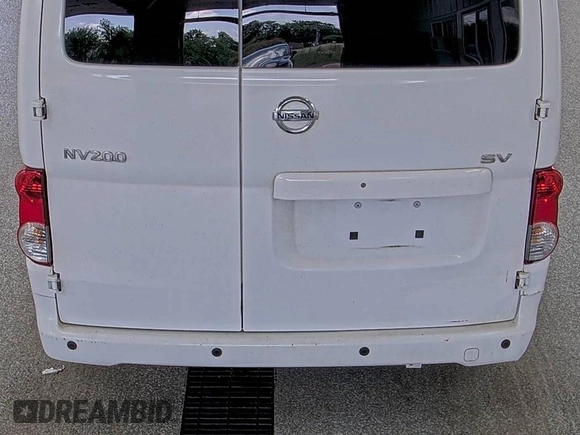 2020 Nissan NV200 SV with VIN 3N6CM0KN1LK704471, listed as a IAAI auction lot 42748291 with 99,672 mi miles and . Bid and sale history available at DreamBid. Image 27.