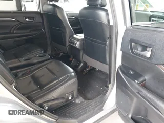 2018 Toyota Highlander Hybrid Limited with VIN 5TDDGRFH6JS038295, listed as a IAAI auction lot 42442074 with 248,875 mi miles and . Bid and sale history available at DreamBid. Image 8.