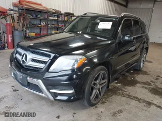 2013 Mercedes-Benz GLK-Class GLK 350 with VIN WDCGG8JB7DF984043, listed as a IAAI auction lot 41777921 with 119,647 mi miles. Bid and sale history available at carsss.com. Image 17.