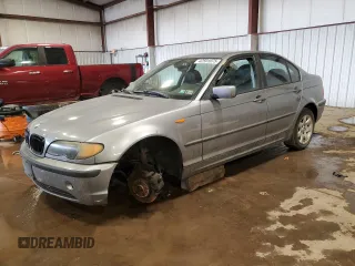 2004 BMW 3 Series 325xi with VIN WBAEU33434PR12142, listed as a Copart auction lot 42591075 with 149,969 mi miles and Salvage Title. Bid and sale history available at carsss.com. Image 1.