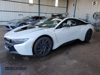 2016 BMW i8 z VIN WBY2Z2C54GV675833, wystawiony jako Copart lot #47070515 z przebiegiem 103 798 mil mil oraz Szkody całkowita. Historia ofert i sprzedaży dostępna na DreamBid. Obrazek 1.