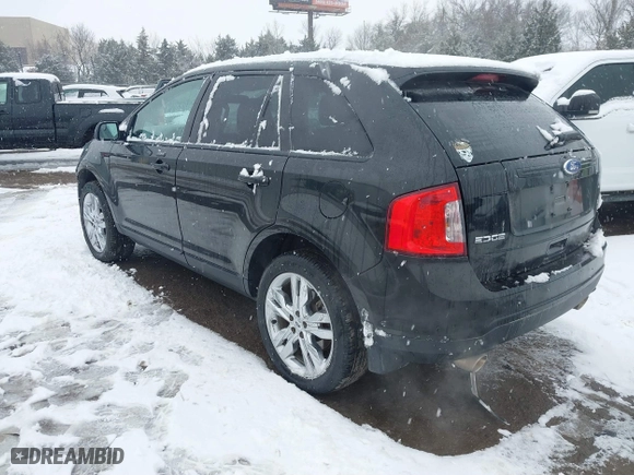 2012 Ford Edge SEL with VIN 2FMDK3JC1CBA80784, listed as a IAAI auction lot 41289886 with 211,268 mi miles. Bid and sale history available at carsss.com. Image 3.