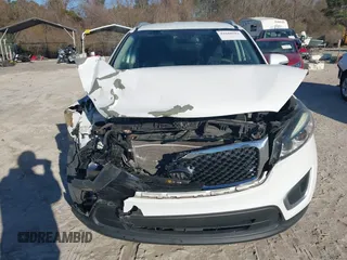 2017 Kia Sorento LX with VIN 5XYPG4A33HG255838, listed as a IAAI auction lot 41688042 with 50,187 mi miles. Bid and sale history available at carsss.com. Image 6.