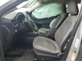 2020 Ford Escape SE z VIN 1FMCU0G61LUA83989, wystawiony jako Copart lot #53801744 z przebiegiem 42 894 mil mil oraz Nie do naprawy • Non repairable. Historia ofert i sprzedaży dostępna na DreamBid. Obrazek 7.