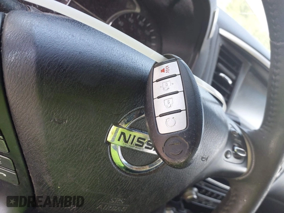 2015 Nissan Pathfinder S с VIN 5N1AR2MN7FC671003, выставлен на аукционе IAAI как лот 42447755 с пробегом 289 537 миль миль и . История ставок и продаж доступна на DreamBid. Изображение 11.