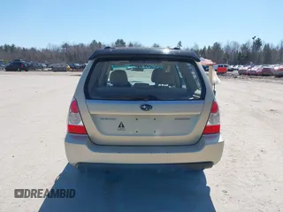 2007 Subaru Forester X w/Premium Pkg with VIN JF1SG65627H719188, listed as a IAAI auction lot 42074029 with 191,763 mi miles. Bid and sale history available at carsss.com. Image 15.