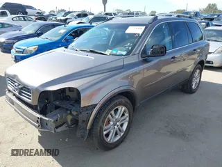 2010 Volvo XC90 I6 with VIN YV4982CZXA1561577, listed as a IAAI auction lot 41958498 with 97,376 mi miles. Bid and sale history available at carsss.com. Image 2.