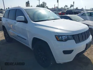 2022 Jeep Grand Cherokee Laredo X z VIN 1C4RJFAG9NC118685, wystawiony jako IAAI lot #40329007 z przebiegiem 52 765 mil mil oraz . Historia ofert i sprzedaży dostępna na DreamBid. Obrazek 1.