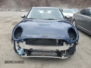 2017 MINI Clubman Cooper with VIN WMWLN5C55H2B35350, listed as a Copart auction lot 86536264 with 160,899 mi miles and Salvage Title. Bid and sale history available at carsss.com. Image 5.