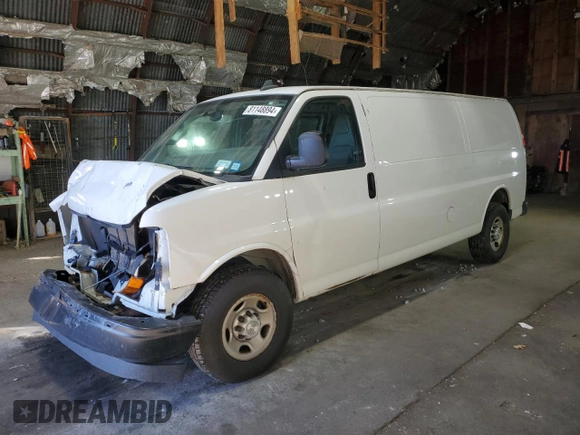 2017 Chevrolet Express Cargo Van with VIN 1GCZGHFG1H1113726, listed as a Copart auction lot 81148894 with 0 mi miles and Salvage Title. Bid and sale history available at carsss.com. Image 1.