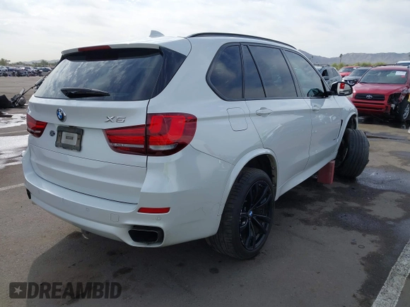 2017 BMW X5 xDrive50i с VIN 5UXKR6C3XH0J85028, выставлен на аукционе IAAI как лот 41889220 с пробегом 107 105 миль миль и . История ставок и продаж доступна на DreamBid. Изображение 4.