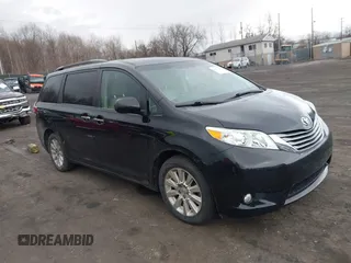 2015 Toyota Sienna Limited with VIN 5TDDK3DC1FS124527, listed as a IAAI auction lot 41723310 with 51,020 mi miles and . Bid and sale history available at DreamBid. Image 1.