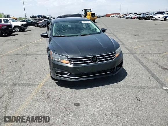 2019 Volkswagen Passat Wolfsburg Edition z VIN 1VWLA7A30KC013728, wystawiony jako Copart lot #56942935 z przebiegiem 117 878 mil mil oraz Szkoda całkowita • Salvage title. Historia ofert i sprzedaży dostępna na DreamBid. Obrazek 13.