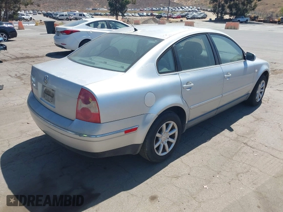 2004 Volkswagen Passat GLS z VIN WVWPD63B64P042673, wystawiony jako IAAI lot #42467361 z przebiegiem 259 067 mil mil oraz . Historia ofert i sprzedaży dostępna na DreamBid. Obrazek 4.