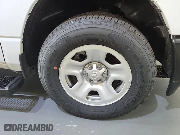 2024 Ram 1500 Tradesman с VIN 1C6RRFGG7RN221914, выставлен на аукционе IAAI как лот 42849294 с пробегом 66 миль миль и . История ставок и продаж доступна на DreamBid. Изображение 5.
