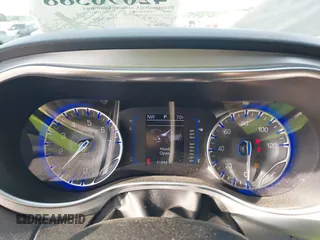 2018 Chrysler Pacifica Touring Plus with VIN 2C4RC1FG5JR235381, listed as a IAAI auction lot 42096588 with 91,998 mi miles and . Bid and sale history available at DreamBid. Image 7.
