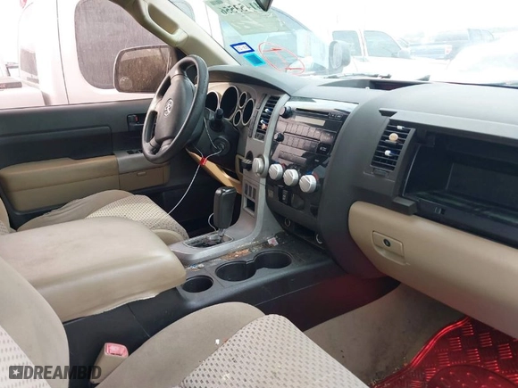 2007 Toyota Tundra SR5 with VIN 5TFRV54117X025760, listed as a IAAI auction lot 41453556 with 240,244 mi miles. Bid and sale history available at carsss.com. Image 5.