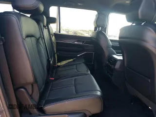 2024 Jeep Wagoneer Series II with VIN 1C4SJUBP4RS169608, listed as a Copart auction lot 72933784 with 7,040 mi miles and Clean Title. Bid and sale history available at DreamBid. Image 11.