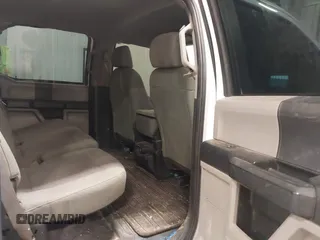 2018 Ford Super Duty F-250 SRW XL with VIN 1FT7W2B60JEC63345, listed as a IAAI auction lot 41159792 with 165,949 mi miles. Bid and sale history available at carsss.com. Image 8.