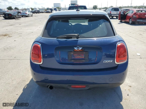 2018 MINI Hardtop 4 Door Cooper with VIN WMWXU1C5XJ2F81223, listed as a Copart auction lot 68828804 with 45,477 mi miles and Clean Title. Bid and sale history available at carsss.com. Image 6.