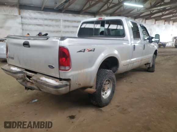 1999 Ford F-350 XL z VIN 1FTSW31F4XEA67905, wystawiony jako Copart lot #88012775 z przebiegiem 207 654 mil mil oraz Szkoda całkowita • Salvage title. Historia ofert i sprzedaży dostępna na DreamBid. Obrazek 3.