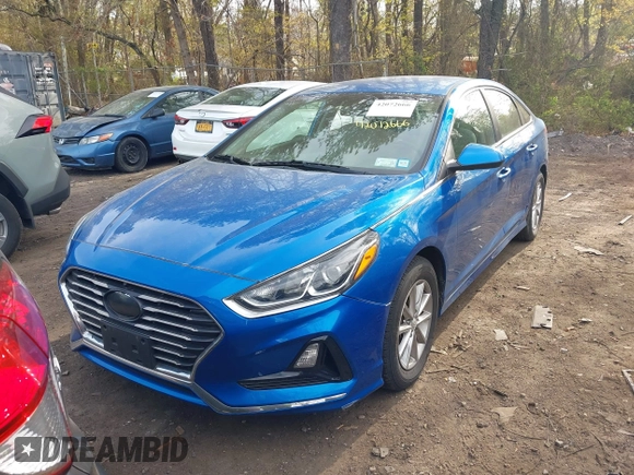 2018 Hyundai Sonata SE with VIN 5NPE24AF0JH635282, listed as a IAAI auction lot 42072666 with 70,943 mi miles and . Bid and sale history available at carsss.com. Image 6.