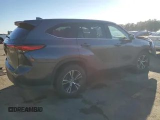 2021 Toyota Highlander L with VIN 5TDZZRAH0MS038093, listed as a Copart auction lot 46149845 with 79,664 mi miles and Salvage title. Bid and sale history available at DreamBid. Image 3.