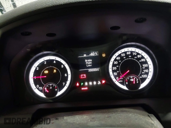 2014 Ram 1500 Express with VIN 3C6RR7KT9EG211320, listed as a IAAI auction lot 41493453 with 39,999 mi miles. Bid and sale history available at carsss.com. Image 7.