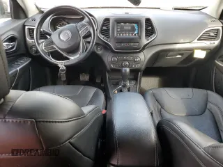 2021 Jeep Cherokee Latitude Lux with VIN 1C4PJLMX8MD144043, listed as a Copart auction lot 45337245 with 27,582 mi miles and Salvage Title. Bid and sale history available at carsss.com. Image 8.