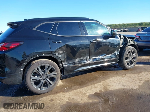 2020 Chevrolet Blazer RS z VIN 3GNKBKRS6LS686438, wystawiony jako IAAI lot #41640783 z przebiegiem 78 245 mil mil oraz . Historia ofert i sprzedaży dostępna na DreamBid. Obrazek 6.