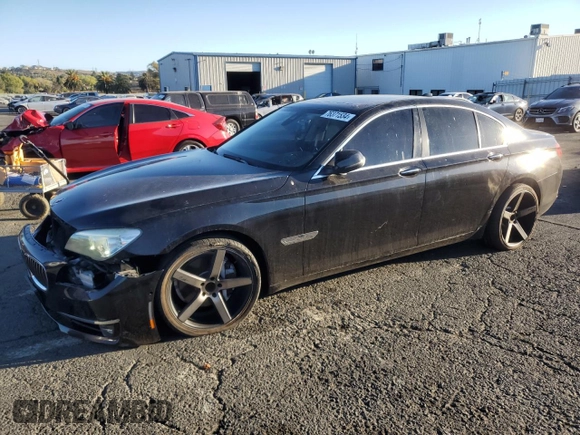 2013 BMW 7 Series 740i with VIN WBAYA6C53DC995031, listed as a Copart auction lot 76371534 with 146,337 mi miles and Salvage Title. Bid and sale history available at carsss.com. Image 1.