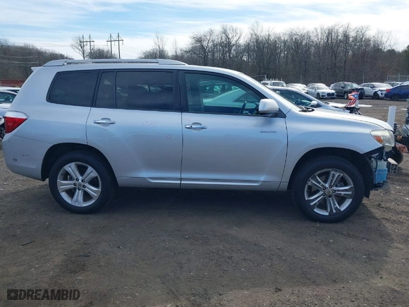 2008 Toyota Highlander Limited with VIN JTEES42A582037201, listed as a IAAI auction lot 41610521 with 222,888 mi miles. Bid and sale history available at carsss.com. Image 13.