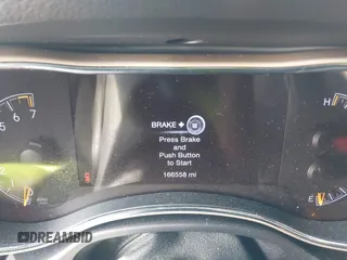 2017 Jeep Grand Cherokee Limited 75th Anniversary с VIN 1C4RJFBG2HC830524, выставлен на аукционе IAAI как лот 42483519 с пробегом 166 558 миль миль и . История ставок и продаж доступна на DreamBid. Изображение 7.