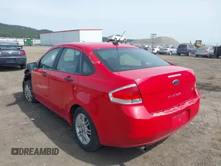 2008 Ford Focus SE with VIN 1FAHP35N38W272173, listed as a IAAI auction lot 41623835 with 222,838 mi miles. Bid and sale history available at carsss.com. Image 3.