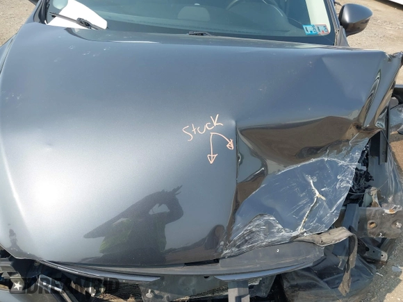 2016 Mazda CX-5 Sport with VIN JM3KE4BY7G0893984, listed as a IAAI auction lot 42479813 with Not provided miles and . Bid and sale history available at DreamBid. Image 10.