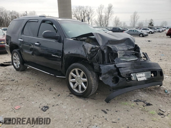 2010 GMC Yukon Denali with VIN 1GKUKEEF2AR190648, listed as a Copart auction lot 51411465 with 206,249 mi miles and Clean Title. Bid and sale history available at carsss.com. Image 4.
