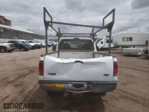 2004 Ford F-250 XL with VIN 3FTNF20L64MA01229, listed as a Copart auction lot 54612984 with 408,254 mi miles and Clean title. Bid and sale history available at DreamBid. Image 6.