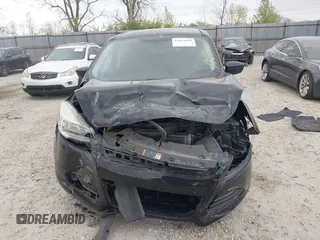 2016 Ford Escape SE with VIN 1FMCU0G72GUA64804, listed as a IAAI auction lot 42062058 with 157,639 mi miles. Bid and sale history available at carsss.com. Image 13.