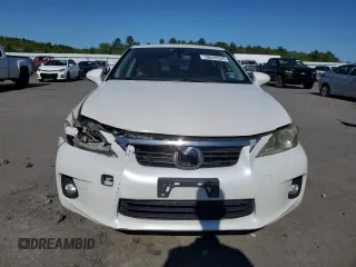2011 Lexus CT 200h z VIN JTHKD5BH0B2046799, wystawiony jako Copart lot #58246525 z przebiegiem 130 019 mil mil oraz Szkoda całkowita • Salvage title. Historia ofert i sprzedaży dostępna na DreamBid. Obrazek 5.