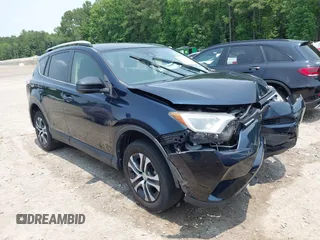 2017 Toyota RAV4 LE z VIN JTMBFREV5HJ173180, wystawiony jako IAAI lot #42402753 z przebiegiem 97 917 mil mil oraz . Historia ofert i sprzedaży dostępna na DreamBid. Obrazek 1.