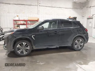 2020 Mitsubishi Outlander Sport ES 2.0 with VIN JA4AR3AU0LU021290, listed as a IAAI auction lot 41425631 with 62,304 mi miles. Bid and sale history available at carsss.com. Image 15.