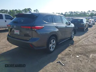 2021 Toyota Highlander L with VIN 5TDZZRAH4MS068164, listed as a IAAI auction lot 42324216 with 257,056 mi miles and . Bid and sale history available at DreamBid. Image 4.