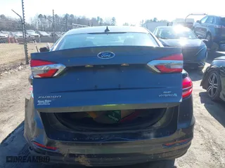 2019 Ford Fusion Hybrid SE with VIN 3FA6P0LU1KR235021, listed as a IAAI auction lot 41660786 with 93,331 mi miles. Bid and sale history available at carsss.com. Image 16.
