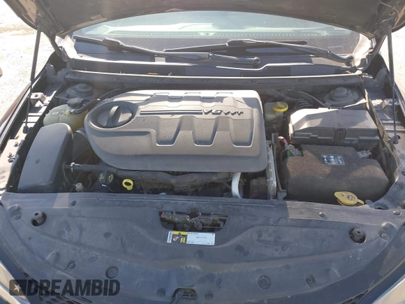 2015 Chrysler 200 S with VIN 1C3CCCBG7FN581173, listed as a IAAI auction lot 41679322 with 188,235 mi miles. Bid and sale history available at carsss.com. Image 10.