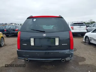 2004 Cadillac SRX with VIN 1GYDE63A540153774, listed as a IAAI auction lot 41500070 with 144,718 mi miles. Bid and sale history available at carsss.com. Image 16.